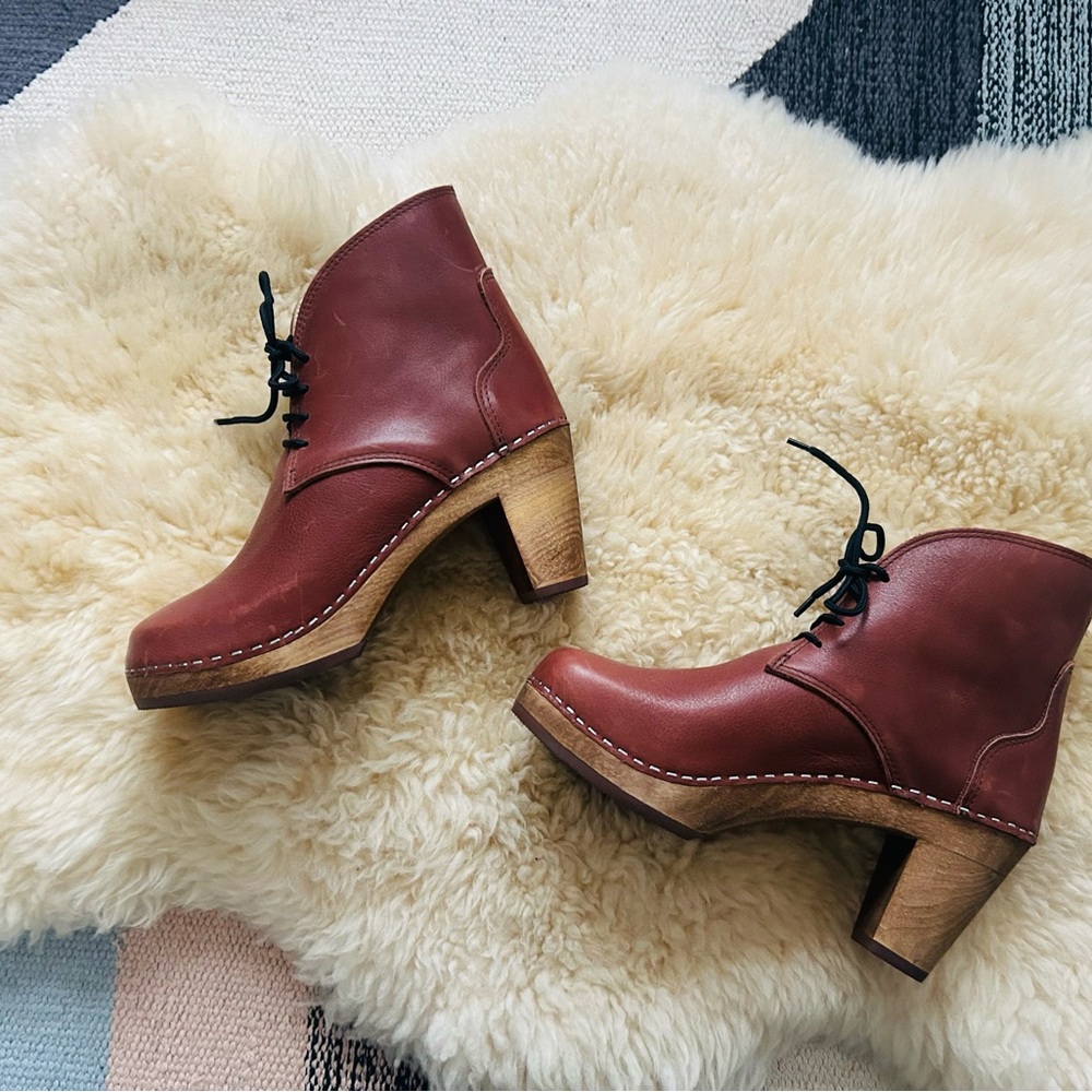 NEW Troentorp Maguba clog boots